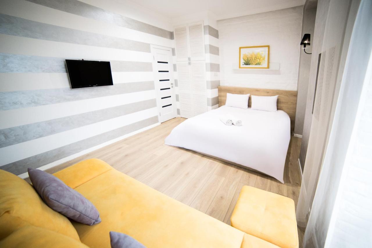 Lviv4U Apartment ภายนอก รูปภาพ