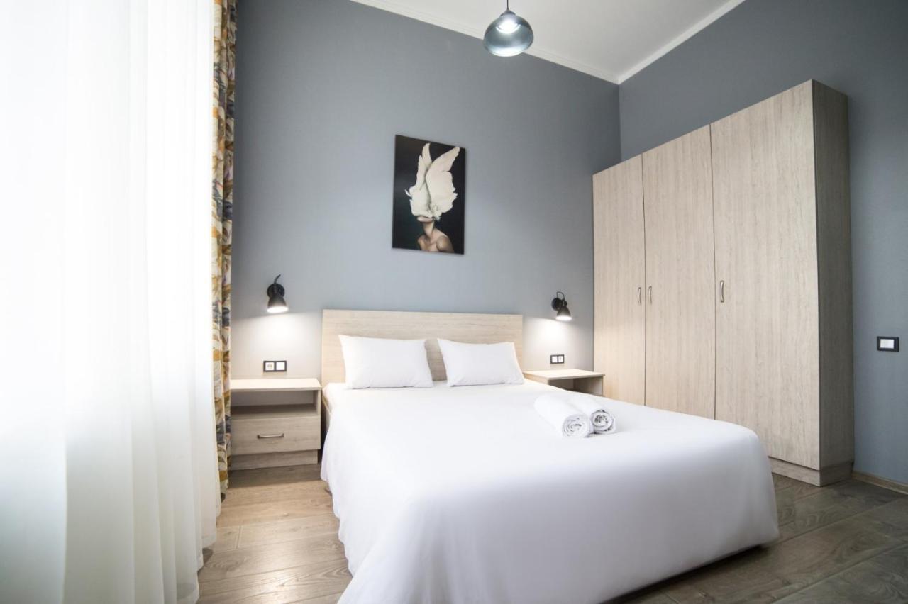 Lviv4U Apartment ภายนอก รูปภาพ